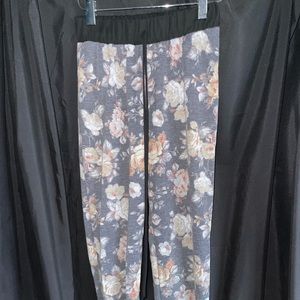 Grey Floral Print Jogger pants